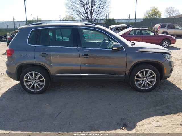 44848660 :رقم المزاد ، WVGBV7AX1FW580164 vin ، 2015 Volkswagen Tiguan Se مزاد بيع