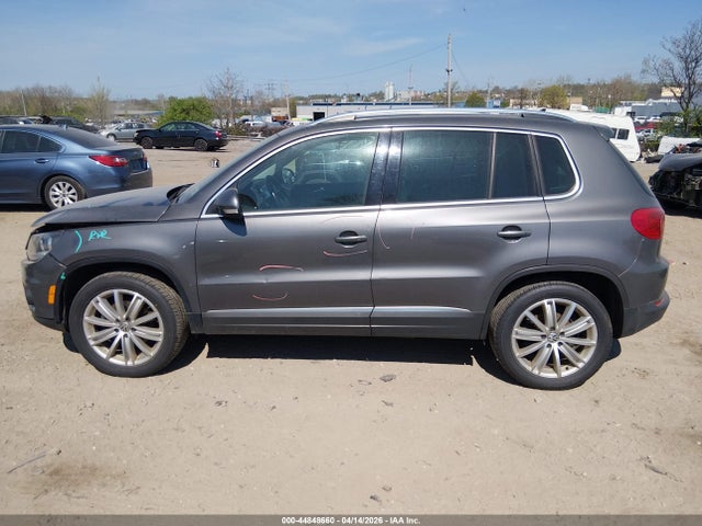 44848660 :رقم المزاد ، WVGBV7AX1FW580164 vin ، 2015 Volkswagen Tiguan Se مزاد بيع