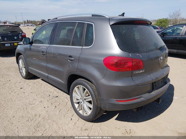 44848660 :رقم المزاد ، WVGBV7AX1FW580164 vin ، 2015 Volkswagen Tiguan Se مزاد بيع