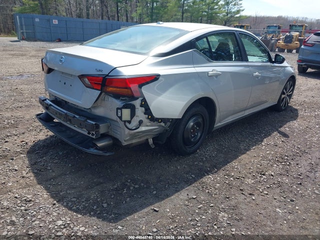 44848740 :رقم المزاد ، 1N4BL4CV2MN365910 vin ، 2021 Nissan Altima Sr Fwd مزاد بيع