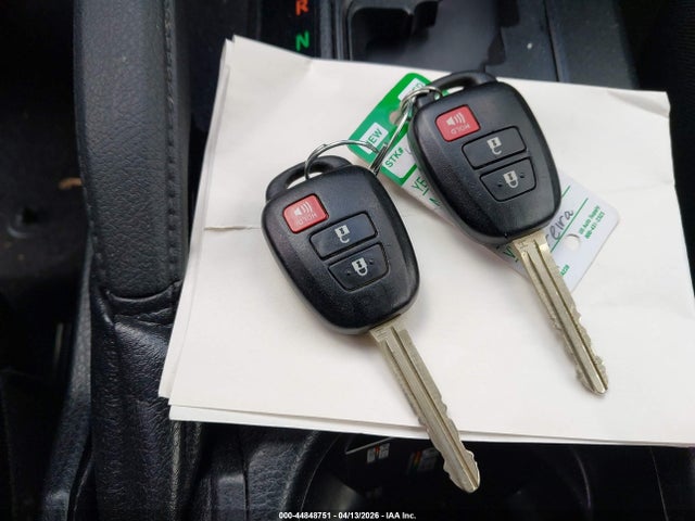 44848751 :رقم المزاد ، JTMBFREV0HJ708318 vin ، 2017 Toyota Rav4 Le مزاد بيع