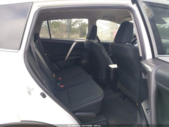 44848751 :رقم المزاد ، JTMBFREV0HJ708318 vin ، 2017 Toyota Rav4 Le مزاد بيع