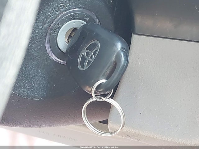 2014 Toyota Camry Le მანქანა იყიდება აუქციონზე, vin: 4T4BF1FK8ER416823, აუქციონის ნომერი: 44848779