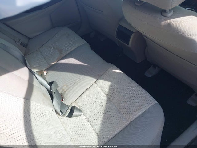 2014 Toyota Camry Le მანქანა იყიდება აუქციონზე, vin: 4T4BF1FK8ER416823, აუქციონის ნომერი: 44848779