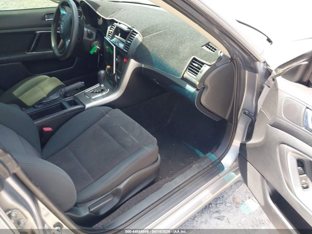 44848806 :رقم المزاد ، 4S3BL616187220322 vin ، 2008 Subaru Legacy 2.5i مزاد بيع