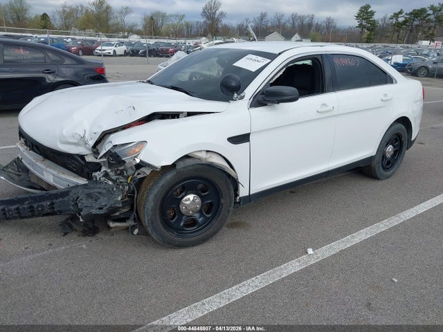 Ford Police Interceptor 2014 1FAHP2MK5EG170297 Image 2