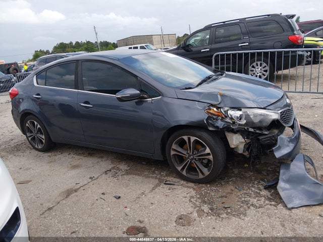 2014 Kia Forte Ex მანქანა იყიდება აუქციონზე, vin: KNAFX4A81E5082913, აუქციონის ნომერი: 44848837