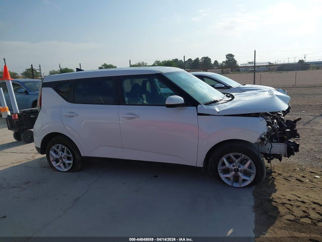 Продаж на аукціоні авто 2025 Kia Soul Lx/s, vin: KNDJ23AU2S7964143, номер лоту: 44848859