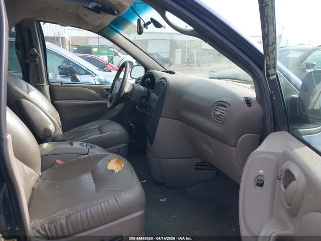 Продаж на аукціоні авто 2002 Dodge Grand Caravan Es, vin: 2B4GP54L82R638739, номер лоту: 44848858
