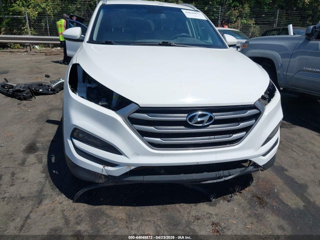 44848872 :رقم المزاد ، KM8J3CA48JU772993 vin ، 2018 Hyundai Tucson Sel مزاد بيع