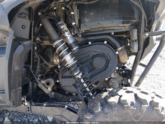 44848924 :رقم المزاد ، JKARFCE11SB500498 vin ، 2025 Kawasaki Krf 1000 E مزاد بيع