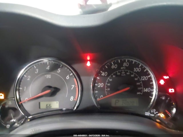 Продажа на аукционе авто 2013 Toyota Corolla S, vin: 2T1BU4EE8DC107740, номер лота: 44848931