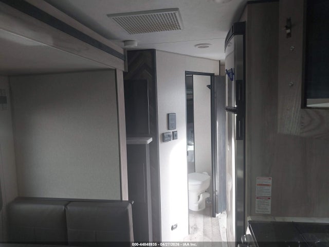 4EZTL2528N7111046 Kz Travel Trlr