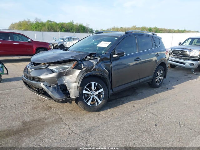 44848968 :رقم المزاد ، 2T3WFREV7JW506875 vin ، 2018 Toyota Rav4 Xle مزاد بيع