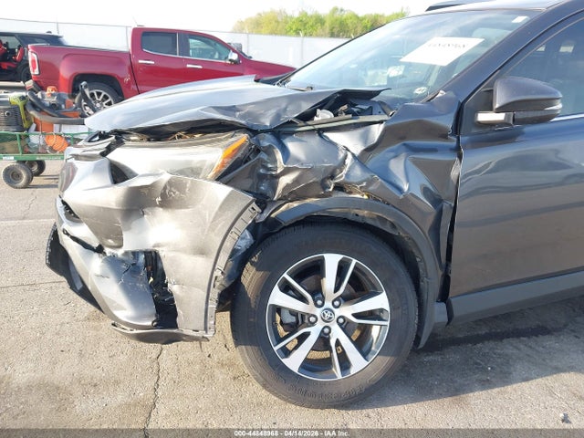 44848968 :رقم المزاد ، 2T3WFREV7JW506875 vin ، 2018 Toyota Rav4 Xle مزاد بيع