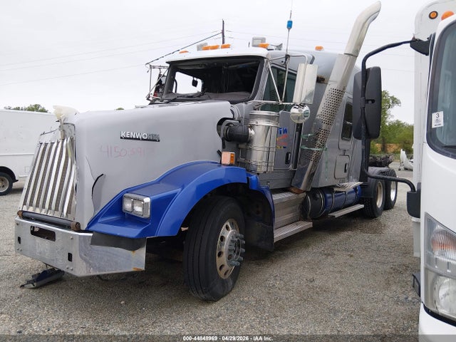 Продажа на аукционе авто 2015 Kenworth Construction T800, vin: 1XKDD49XXFJ455040, номер лота: 44848969