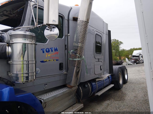 Продажа на аукционе авто 2015 Kenworth Construction T800, vin: 1XKDD49XXFJ455040, номер лота: 44848969
