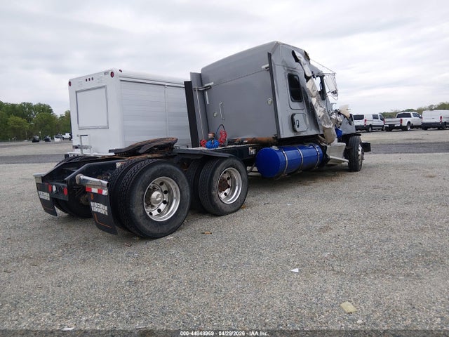 Продажа на аукционе авто 2015 Kenworth Construction T800, vin: 1XKDD49XXFJ455040, номер лота: 44848969