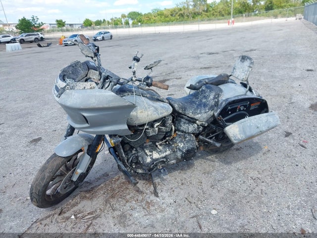 1HD1YXZ12RB020672 Harley-Davidson Fxlrst