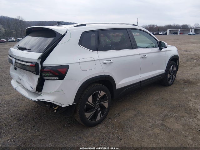 Aukcja sprzedaży 2025 Volkswagen Taos 1.5t Se, vin: 3VVVC7B25SM030276, numer aukcji: 44849037