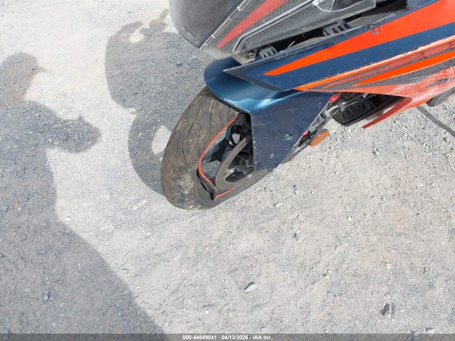 2022 Ktm 390 Rc მანქანა იყიდება აუქციონზე, vin: MD2JYJ402NC214212, აუქციონის ნომერი: 44849041