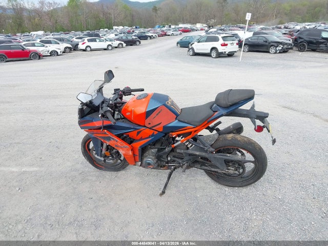 2022 Ktm 390 Rc მანქანა იყიდება აუქციონზე, vin: MD2JYJ402NC214212, აუქციონის ნომერი: 44849041