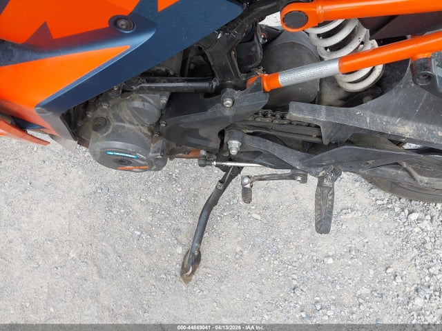 2022 Ktm 390 Rc მანქანა იყიდება აუქციონზე, vin: MD2JYJ402NC214212, აუქციონის ნომერი: 44849041