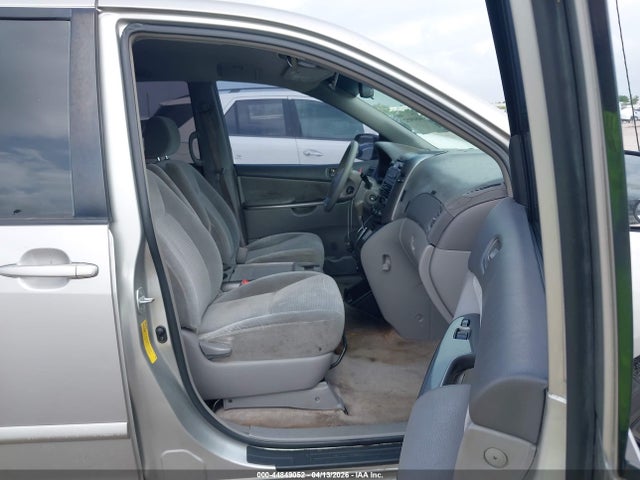 44849052 :رقم المزاد ، 5TDZK23C37S021628 vin ، 2007 Toyota Sienna Ce مزاد بيع