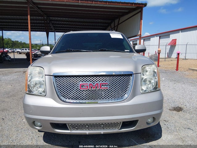 44849060 :رقم المزاد ، 1GKFC66898J186410 vin ، 2008 Gmc Yukon Xl 1500 Denali مزاد بيع