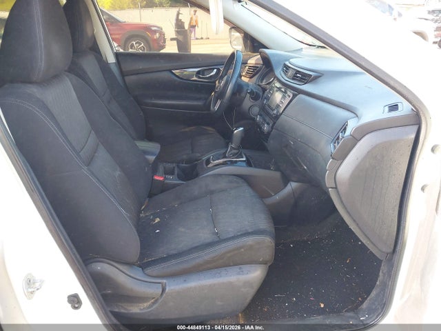 44849113 :رقم المزاد ، KNMAT2MT5HP501979 vin ، 2017 Nissan Rogue Sv مزاد بيع