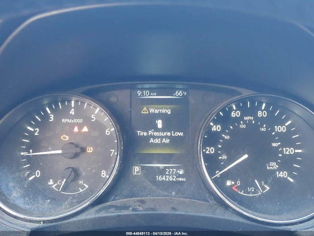 44849113 :رقم المزاد ، KNMAT2MT5HP501979 vin ، 2017 Nissan Rogue Sv مزاد بيع