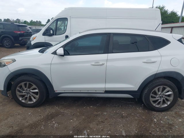 Hyundai TUCSON SE 2017 KM8J33A49HU469117 Image 15