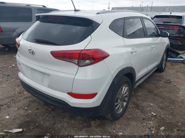 Hyundai TUCSON SE 2017 KM8J33A49HU469117 Image 4