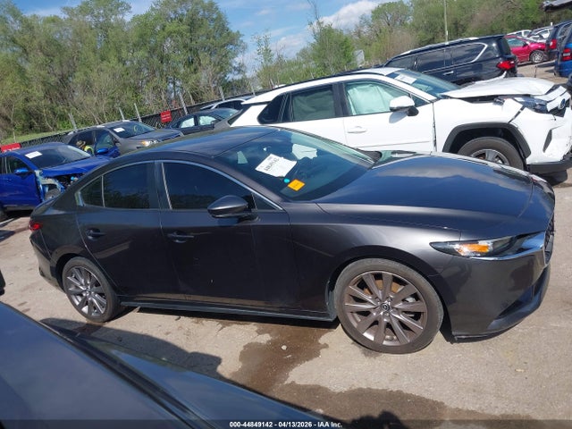 44849142 :رقم المزاد ، 3MZBPBDM7LM136640 vin ، 2020 Mazda Mazda3 Preferred Package مزاد بيع