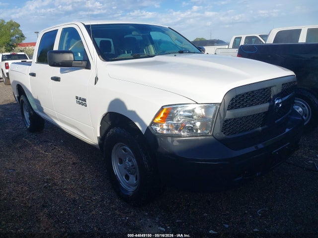 1C6RR7KG1HS753561 RAM 1500 Tradesman 4x4 5&#039;7 Box