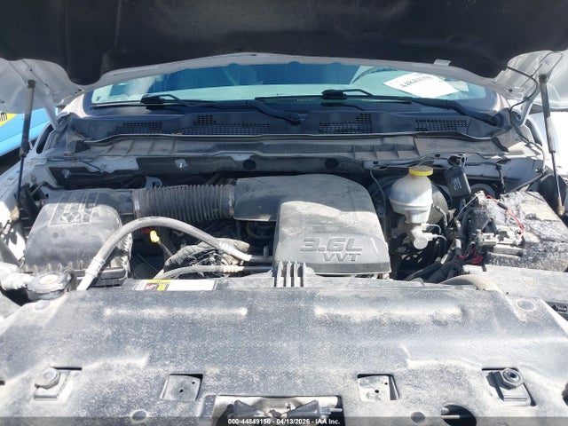 1C6RR7KG1HS753561 RAM 1500 Tradesman 4x4 5&#039;7 Box