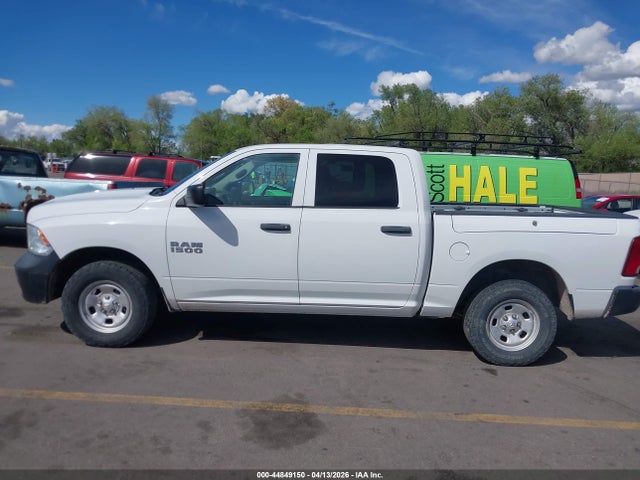 1C6RR7KG1HS753561 RAM 1500 Tradesman 4x4 5&#039;7 Box