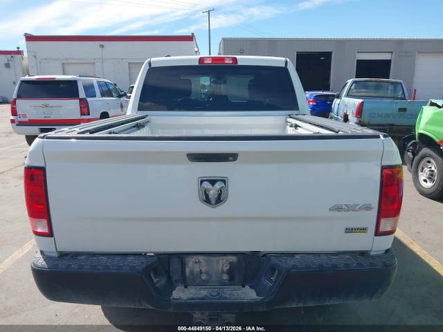 1C6RR7KG1HS753561 RAM 1500 Tradesman 4x4 5&#039;7 Box