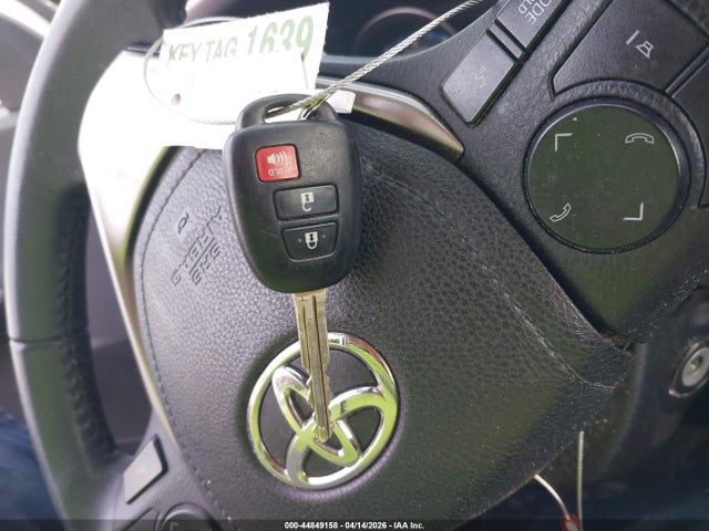 Toyota Rav4 Xle 2017 2T3WFREV4HW387452 Image 11