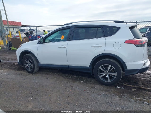 Toyota Rav4 Xle 2017 2T3WFREV4HW387452 Image 14