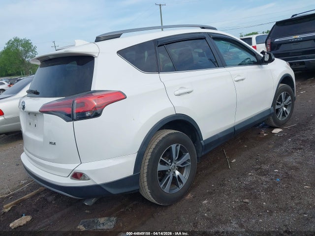 Toyota Rav4 Xle 2017 2T3WFREV4HW387452 Image 4