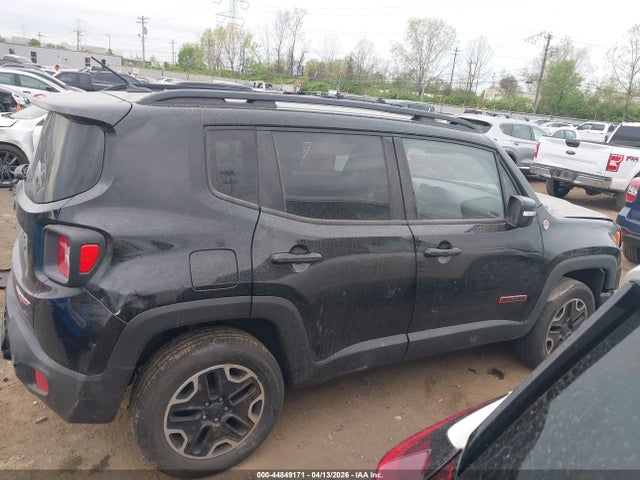 44849171 :رقم المزاد ، ZACCJBCT0GPD19169 vin ، 2016 Jeep Renegade Trailhawk مزاد بيع
