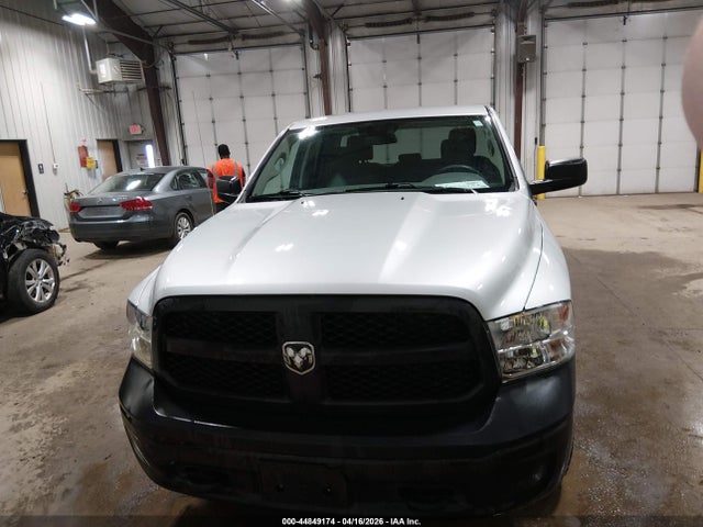 Продаж на аукціоні авто 2018 Ram 1500 Tradesman  4x4 6'4 Box, vin: 1C6RR7FG0JS294216, номер лоту: 44849174