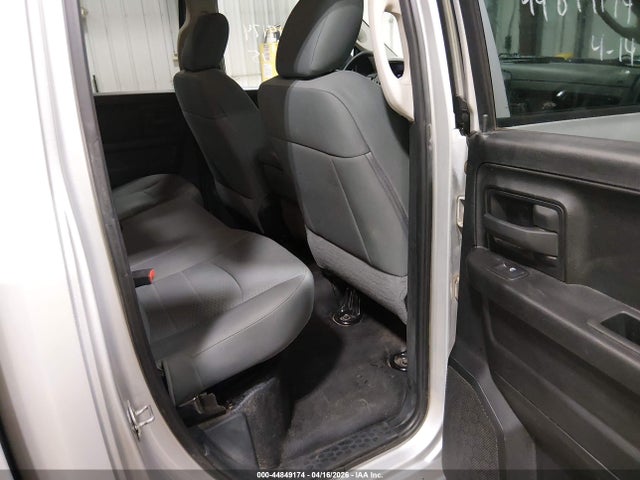 Продаж на аукціоні авто 2018 Ram 1500 Tradesman  4x4 6'4 Box, vin: 1C6RR7FG0JS294216, номер лоту: 44849174
