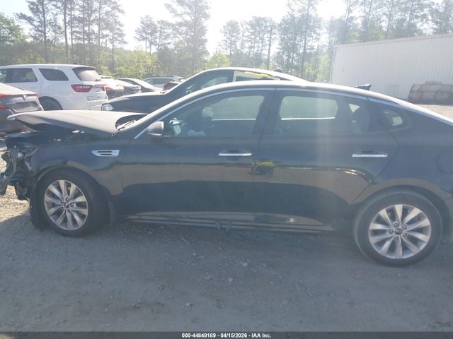 Auction sale of the 2016 Kia Optima Ex, vin: 5XXGU4L32GG040881, lot number: 44849189