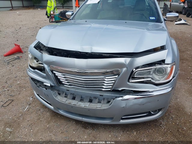 44849199 :رقم المزاد ، 2C3CCAAG6DH735612 vin ، 2013 Chrysler 300 Motown مزاد بيع