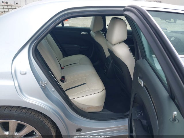 44849199 :رقم المزاد ، 2C3CCAAG6DH735612 vin ، 2013 Chrysler 300 Motown مزاد بيع
