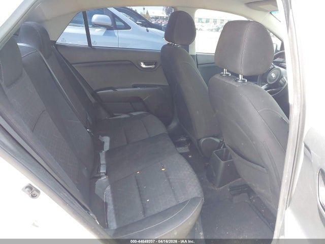 3KPA24AB4KE210410 KIA RIO LX