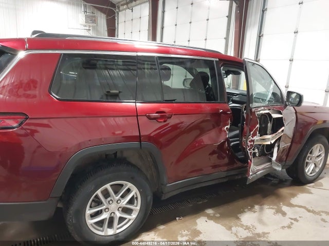 Продажа на аукционе авто 2023 Jeep Grand Cherokee L Laredo 4x4, vin: 1C4RJKAGXP8885363, номер лота: 44849216