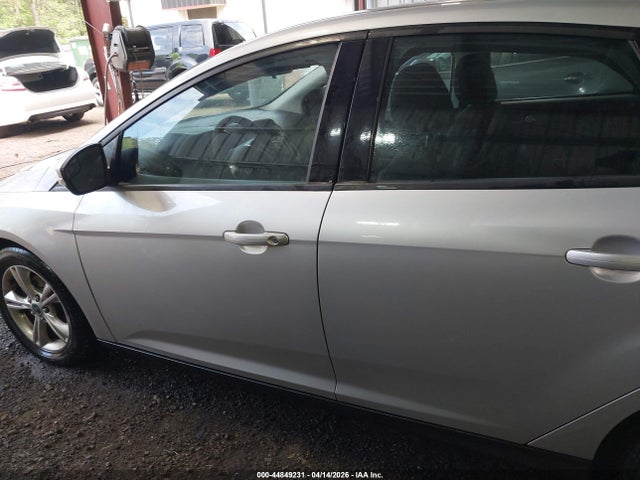 44849231 :رقم المزاد ، 1FADP3F27EL282771 vin ، 2014 Ford Focus Se مزاد بيع